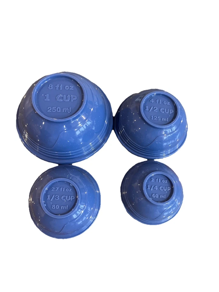 LE CREUSET Tazas Medidoras Silicona AZUL Juego de Cuatro Tazones de Pellizco 1/4 Taza-1 Taza Foto 4 de 4