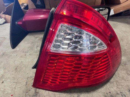 2010 2011 2012 Ford Fusion RIGHT PASSENGER RH Side Tail Light #3696-3 - Picture 1 of 2