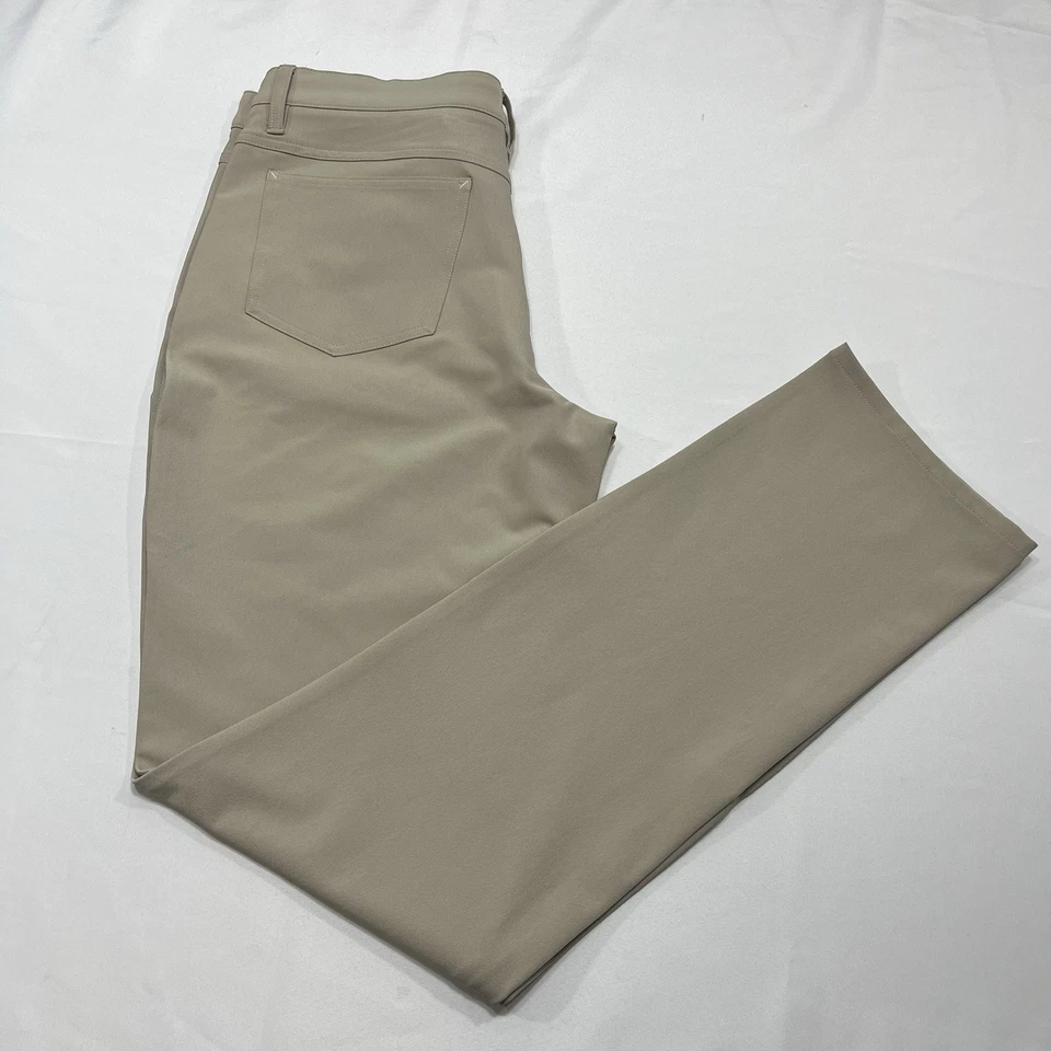 Pantalones FootJoy Beige Calce Atlético Golf Elastizados Rendimiento Poliéster Hombre’s 33x34 Foto 3 de 4