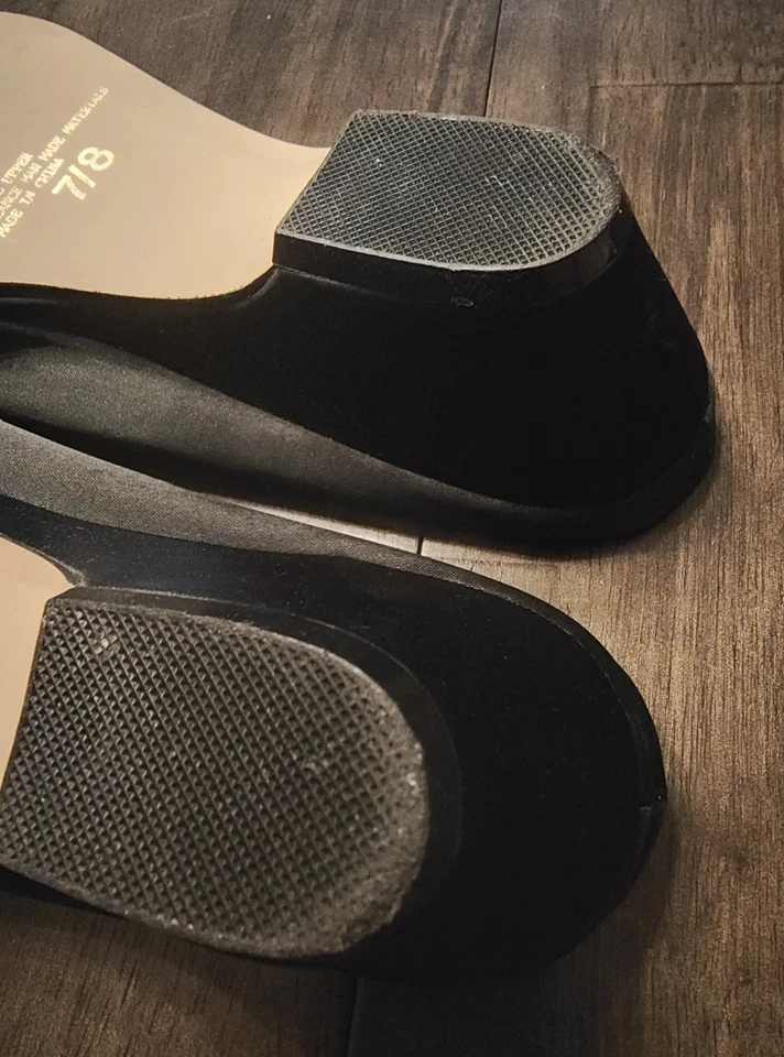 Victoria's Secret Vintage Slipper Shoes Black Sz 7/8 Bow - Image 4 of 4