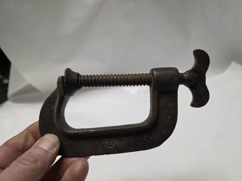 Vintage Unbranded #22 3" Steel C Clamp - Picture 10 of 10