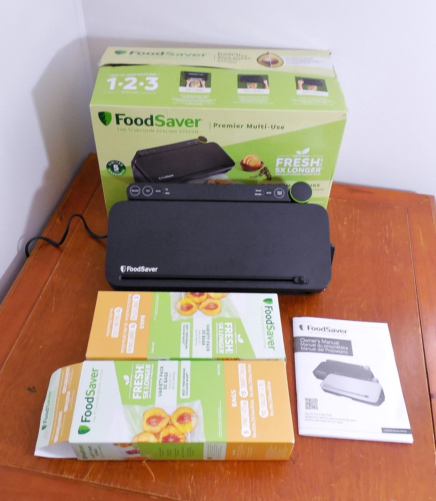 Food Saver Multi-Use Preservation System Black Premier Dry/Moist/Marinate VS3120