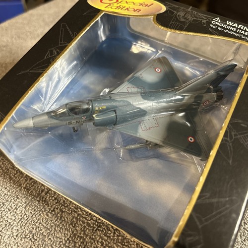 Maisto Air Force Special Edition Mirage 2000C Die Cast - Picture 1 of 5