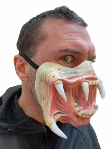 Alien Predator Mask Half Face Space Monster Halloween Arnold Schwarzenegger - Picture 3 of 4