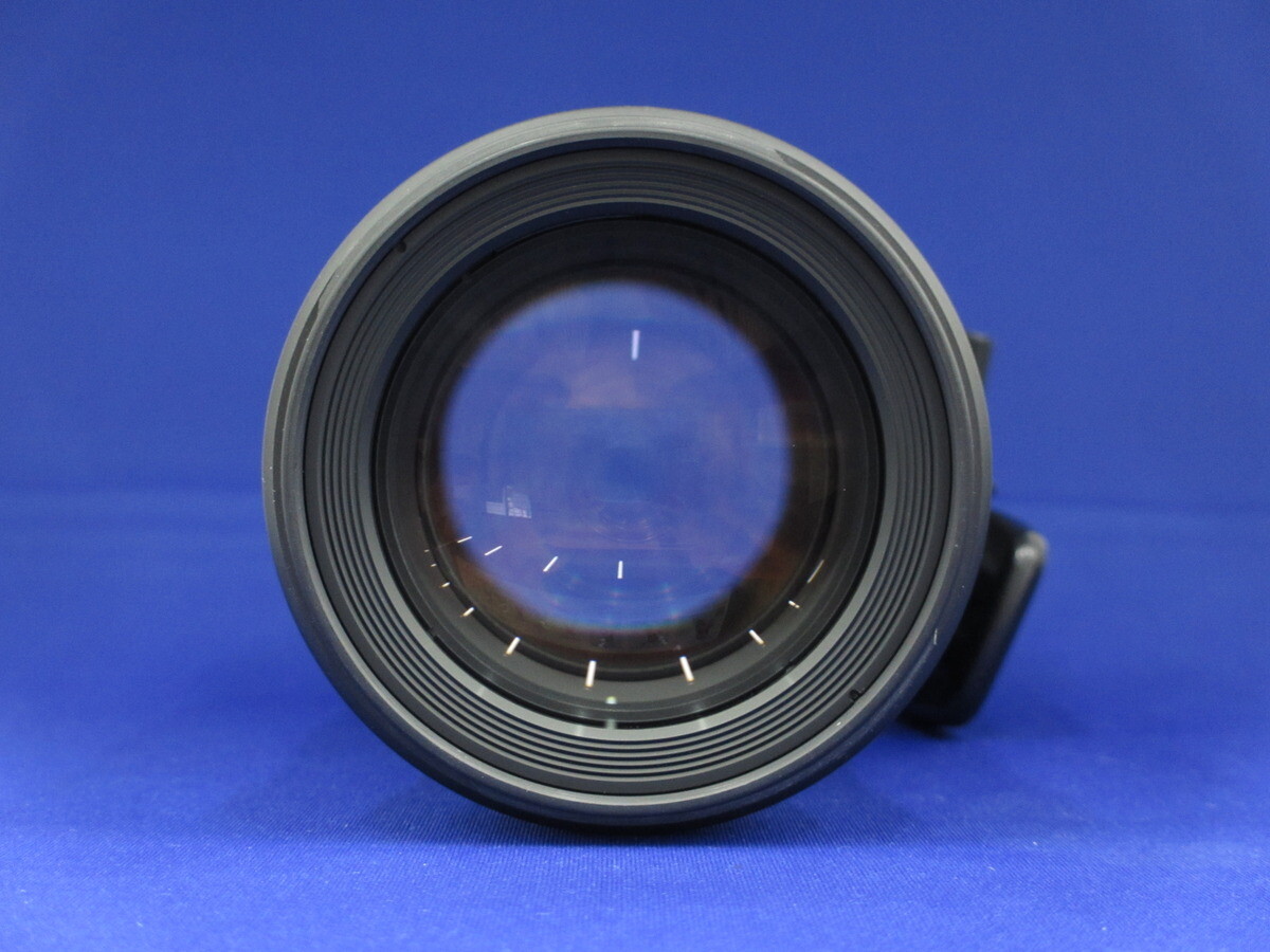 Canon EF 180Mm F3.5L Macro Usm LENSE Good Condition tested Canon EF 180Mm F3.5L Macro Usm LENSE Good Condition tested