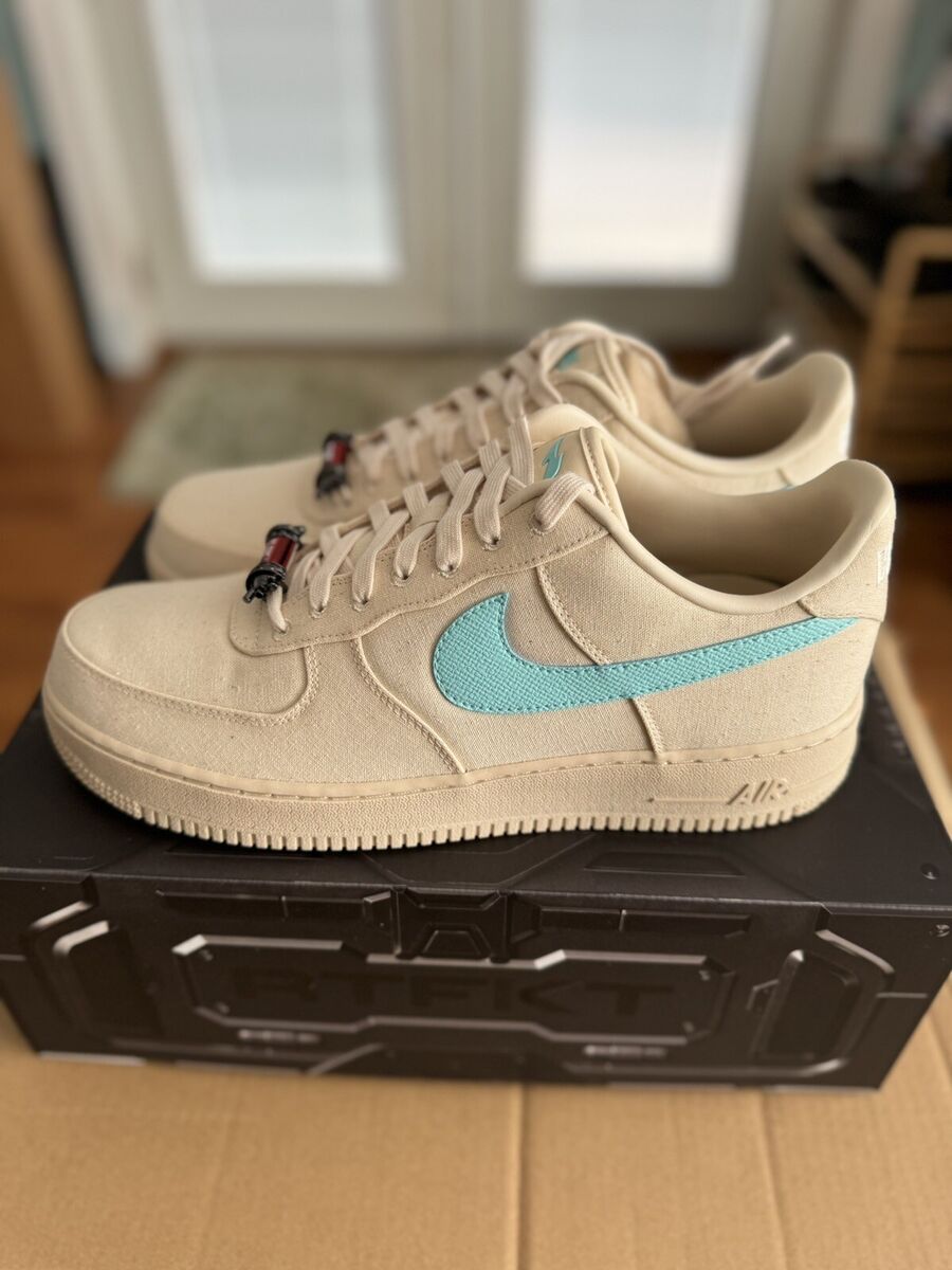 RTFKT Nike Air Force 1 -Rare Clone X Version - Human Off RTFKT Nike Air Force 1 -Rare Clone X Version - Human Off