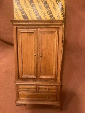 CONCORD DOLLHOUSE  MINIATURE MEDIUM BROWN CHIFFOROBE CABINET #509, #609, M/OB!!