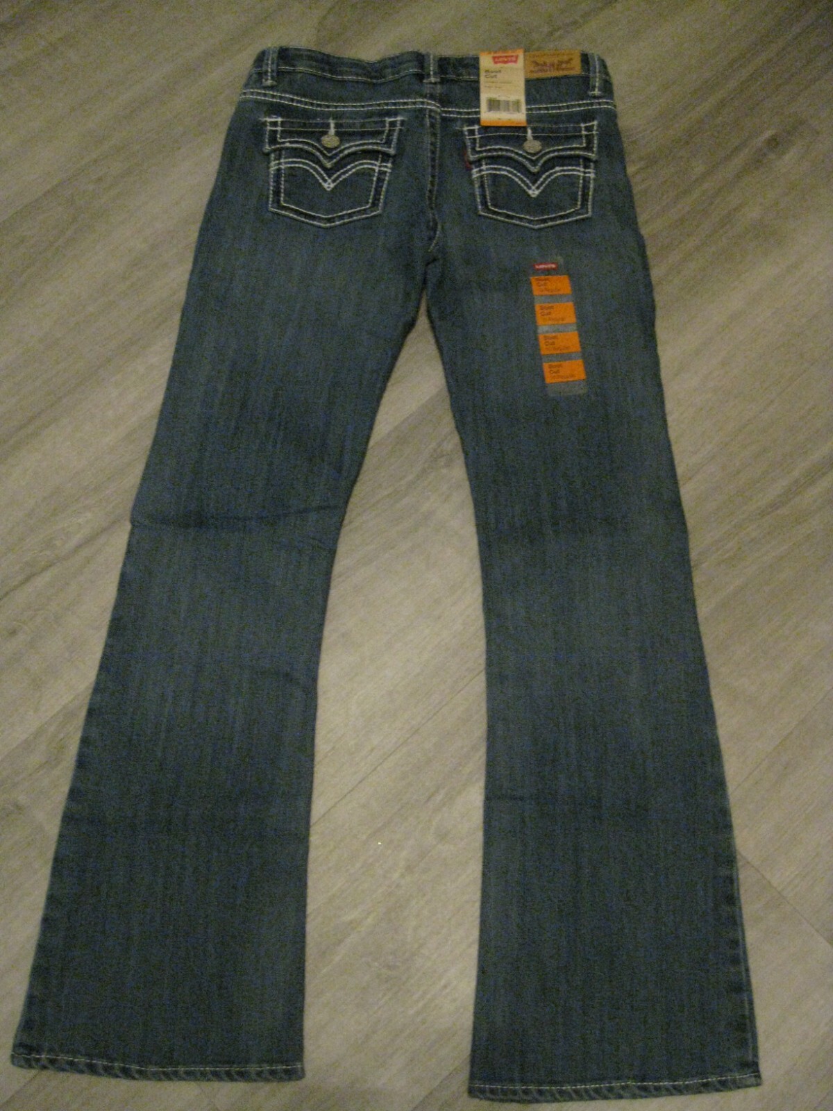 Picture 4 of 5