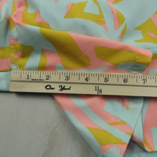 Fabletics Shorts Mens 2XL XXL Blue Pink Yellow Lined Gym Stretch Performance - Picture 15 of 16