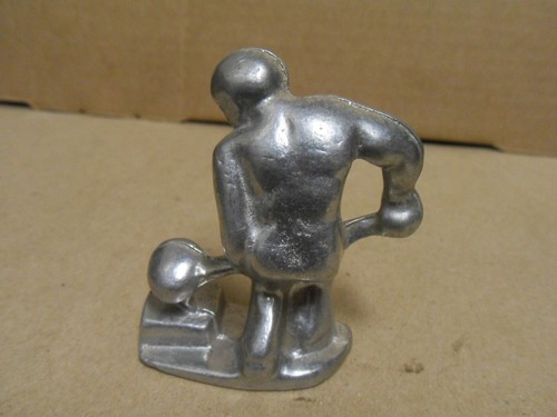 VINTAGE 1980s Wilton L.L.H. Armetale Foundry Man Pouring Metal 3" Figurine - Picture 8 of 13
