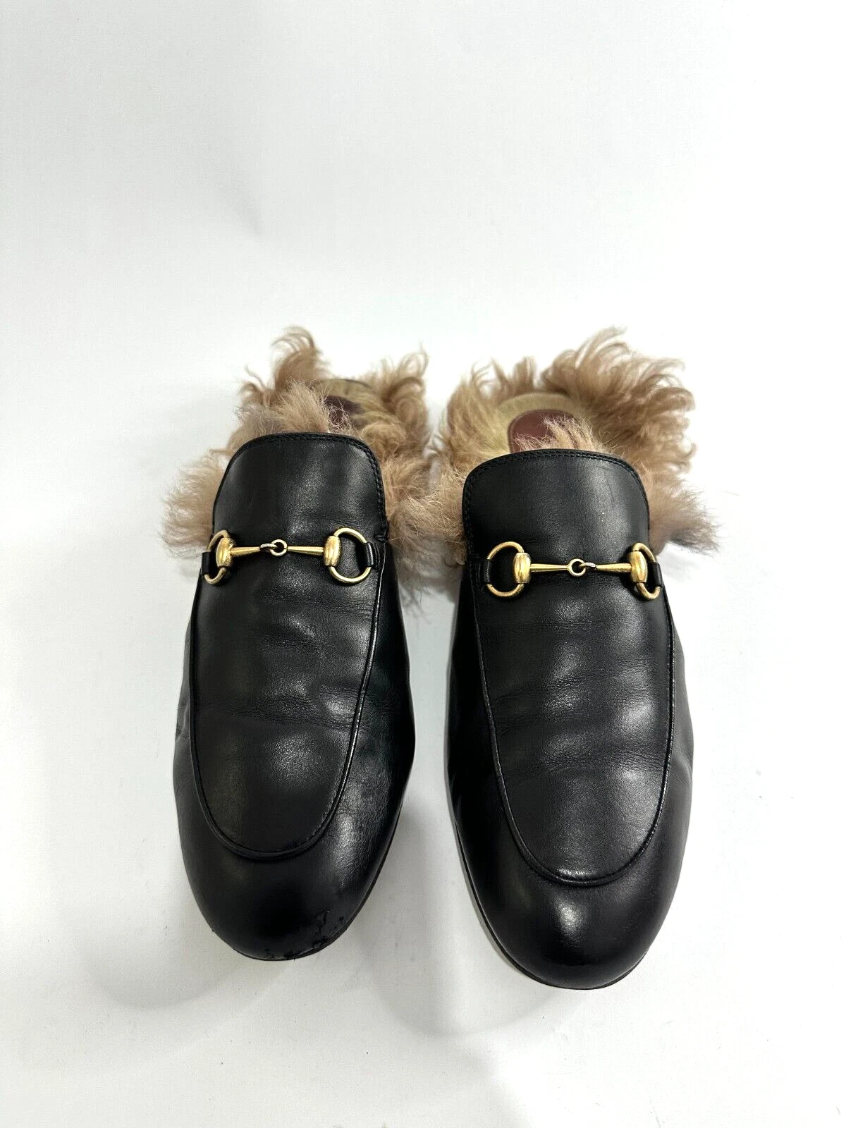 Mules Gucci fourrure de veau Princetown taille 39 EU