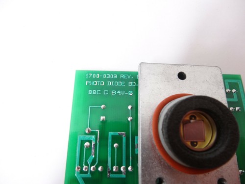 Applied Biosystems 1700-0303 Rev B 1750-0309 Photo Diode Board - Picture 2 of 4