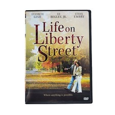 Life on Liberty Street - DVD -  Very Good - Stacey Martino,Bruce Thomas,Silas We