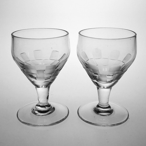 Doyen Cordials Vetro Trasparente a Scacchi Set 2 5/8 2 Pezzi - Foto 2 di 7