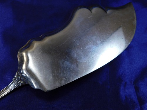 REED & BARTON LA MARQUISE STERLING SILVER FISH SERVER - GOOD CONDITION M GW - Picture 6 of 8