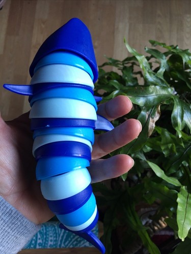3D Toy SHARK Decompression Fidget Sensory Stress Relief~Articulated Ocean Animal - Picture 12 of 15