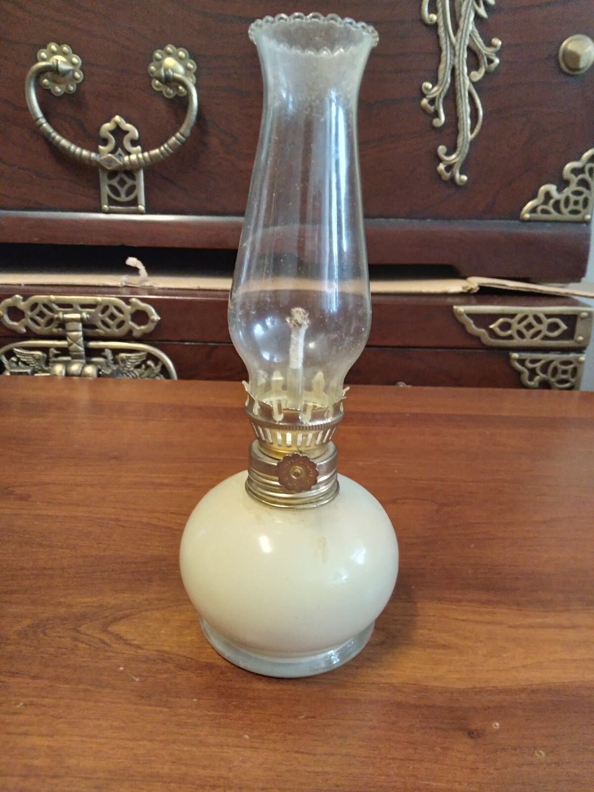 Vintage lamplight farms oil lamp Made in Italy