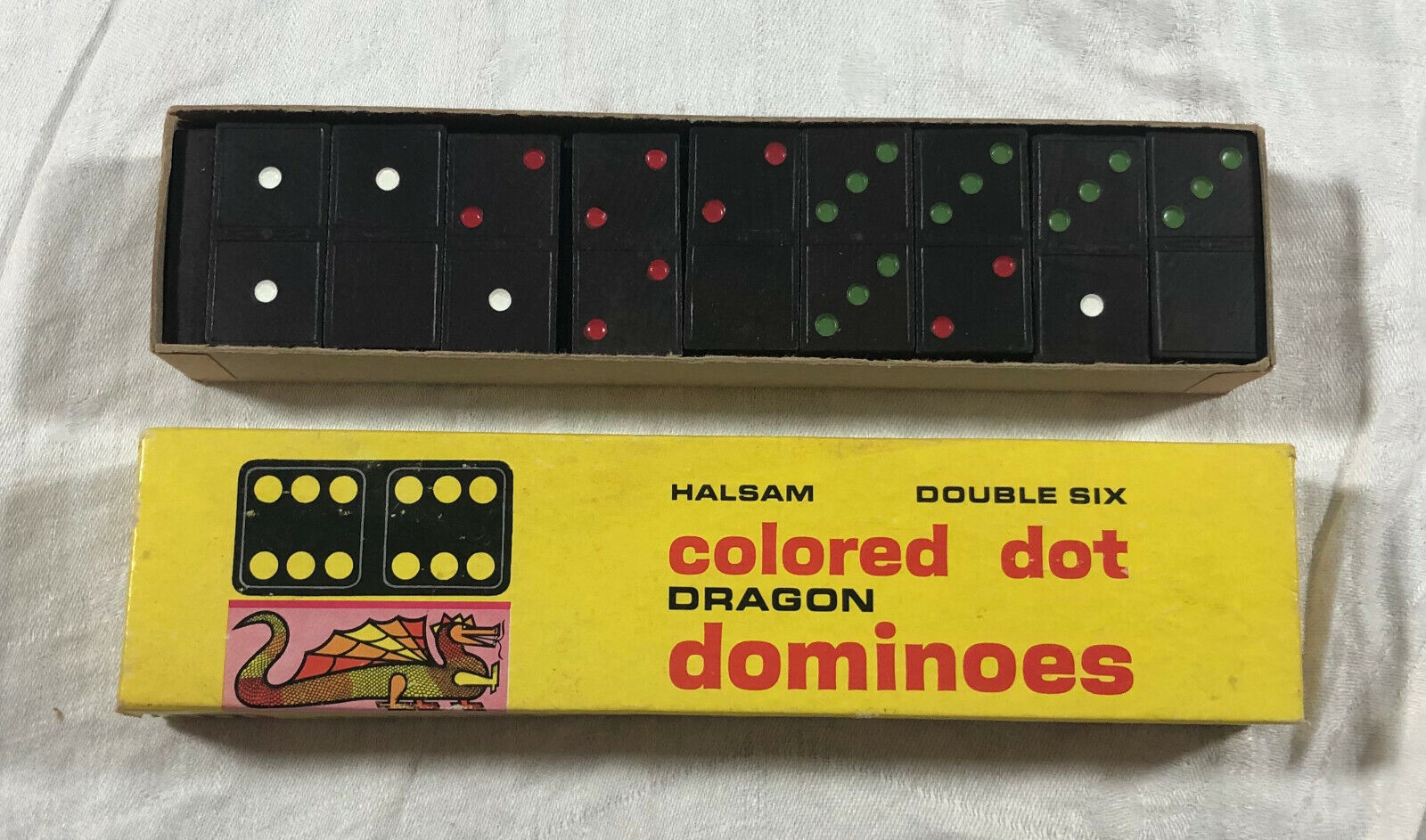 Vintage Halsam Playskool Double Six Colored Dragon Dot Dominoes FREE SHIPPING!