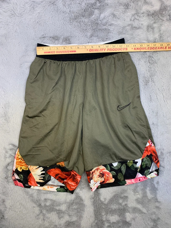 Pantalones Cortos Nike Para Hombre Pequeños Verde Oliva Floral ADN Dri Fit NBA Balón de Canasta Foto 4 de 4