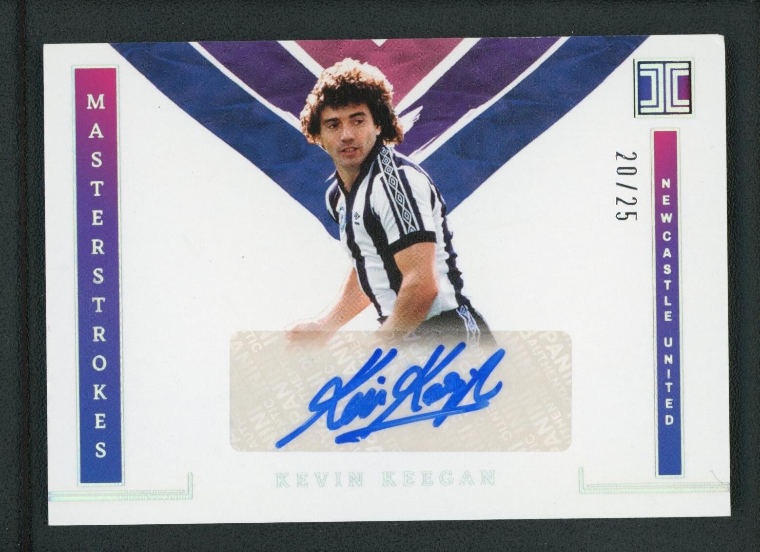 2022-23 KEVIN KEEGAN 20/25 AUTO PANINI IMPECCABLE PREMIER LEAGUE AUTOGRAPHS read