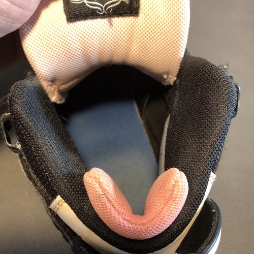 Nike Air Jordan weiß/schwarz Turnschuhe Schuhgröße 4,5Y Basketball DV3178-100 - Bild 7 von 9