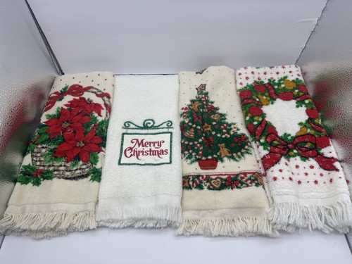 Lot 4 Christmas Holiday Tea hand towels Poinsettias Merry Christmas Fruit Wreath