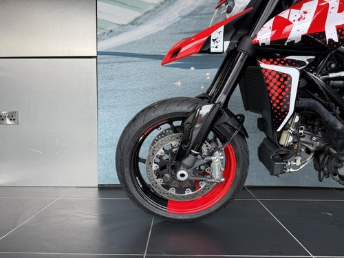 DUCATI HYPERMOTARD 950 RVE - Picture 11 of 16