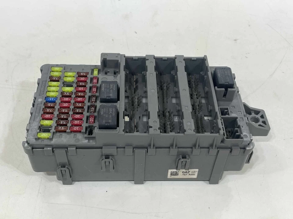 Fits 2021 2022 HONDA PILOT SE 3.5L Cabin Fuse Relay Junction Box TG7A220 OEM - Image 3 of 4