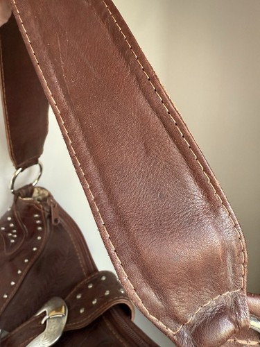Hand Tooled Leather Handbag - Made In Paraguay Western - Picture 8 of 8