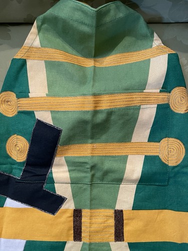 Sur la Table Green Kid's Nutcracker Cotton Apron - Picture 2 of 7