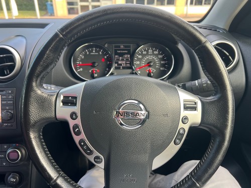 2013 Nissan Qashqai 1.6 Acenta 2WD Euro 5 5dr HATCHBACK Petrol Manual Low Milage - Picture 24 of 24