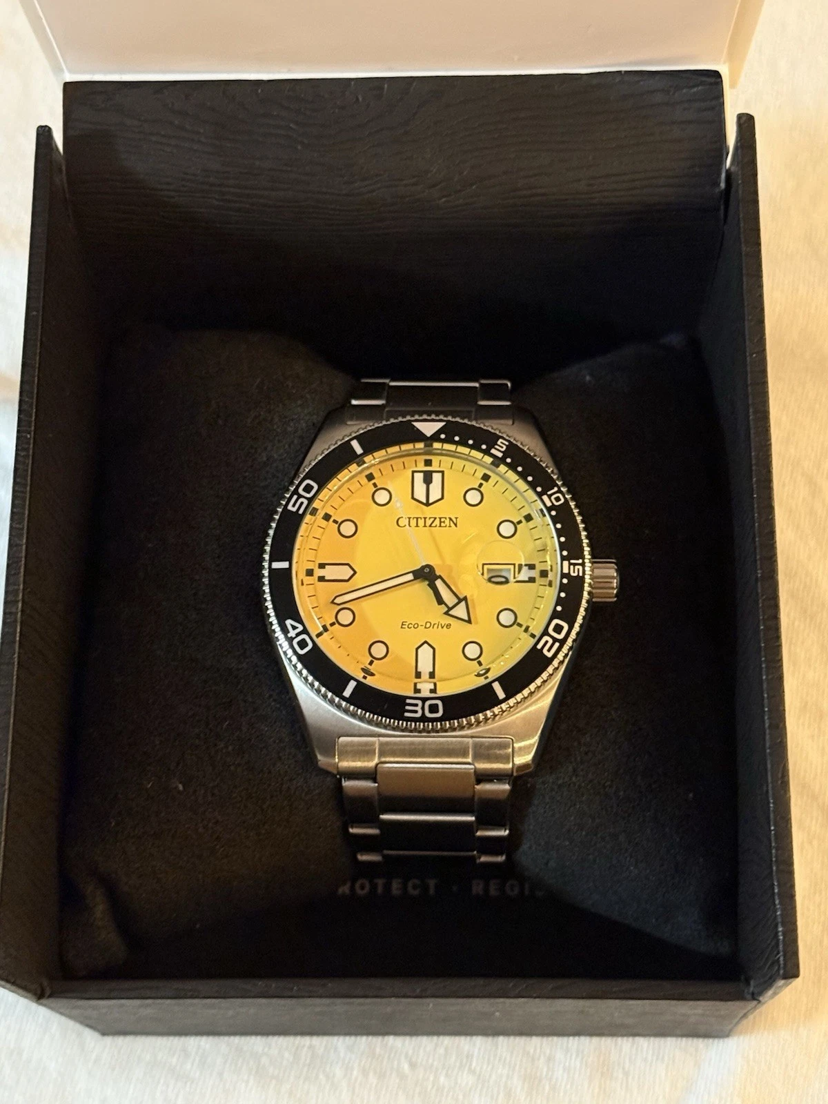 Citizen Eco Drive Yellow Dial Stainless Steel Men's Dress Watch AW1760-81Z Japan
