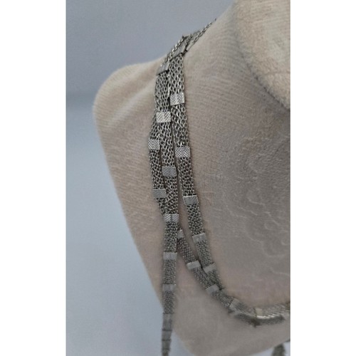 Elegante collar envolvente en tono plata - Imagen 6 de 9