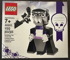 LEGO Seasonal: Vampire and Bat (40203) New in Box