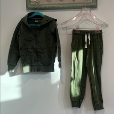 Carter's Olive Green Dinosaur Hoodie and Jogger Set boys size 6