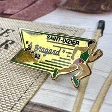 4531 Le Bragard Vintage Pin Badge Pins