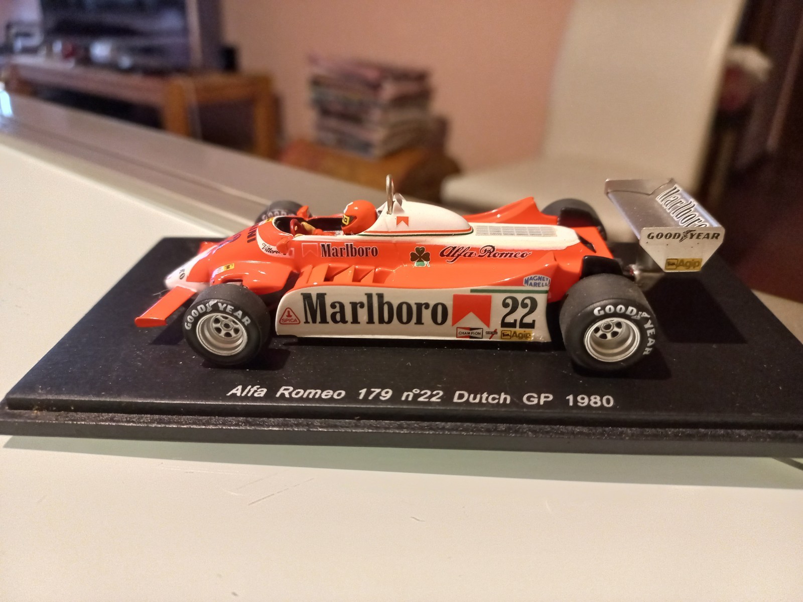 Picture 4 of 17
