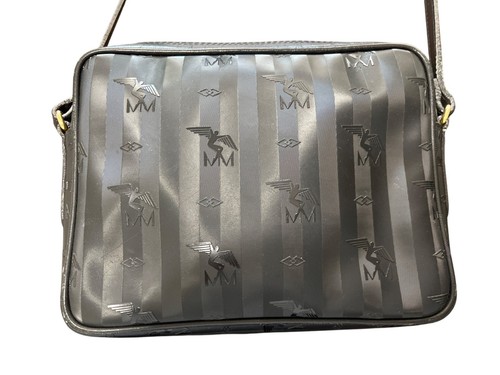 Maison Mollerus MM SUISSE Umhängetasche schwarz mit Logomuster Crossbody - Bild 6 von 9