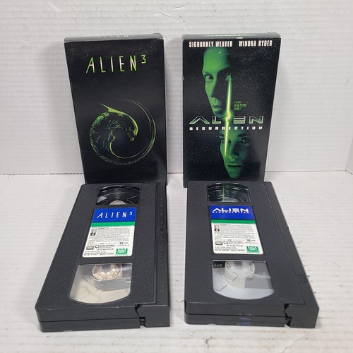 20th Anniversary Collection: The Alien Legacy (VHS 1999 5-Film Box Set) Complete - Foto 10 di 15