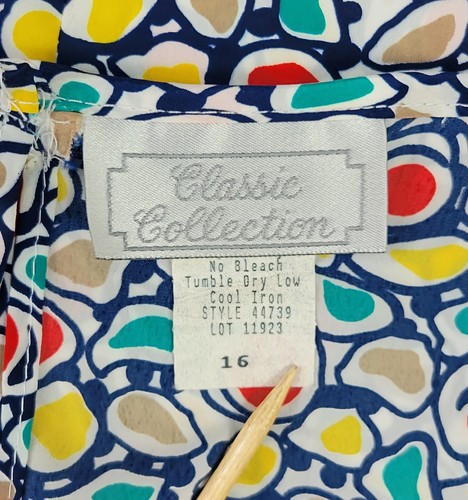 Vintage Classic Collection Multicolored Print Short Sleeved Blouse Size 16 - Picture 15 of 19