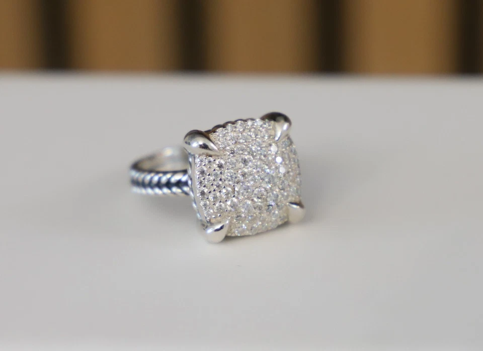 Anillo para mujer David Yurman plata de ley 14 mm Chatelainne pavé diamantes talla 7 Foto 2 de 4