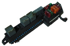 2000-2005 Chevrolet Cavalier Fuse Box Relay Junction Module Oem 2000-2005 Chevrolet Cavalier Fuse Box Relay Junction Module Oem