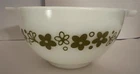 Crazy Daisy Pyrex Spring Blossom Green 441 Cinderella Bowl 1.5 Qt. Vintage