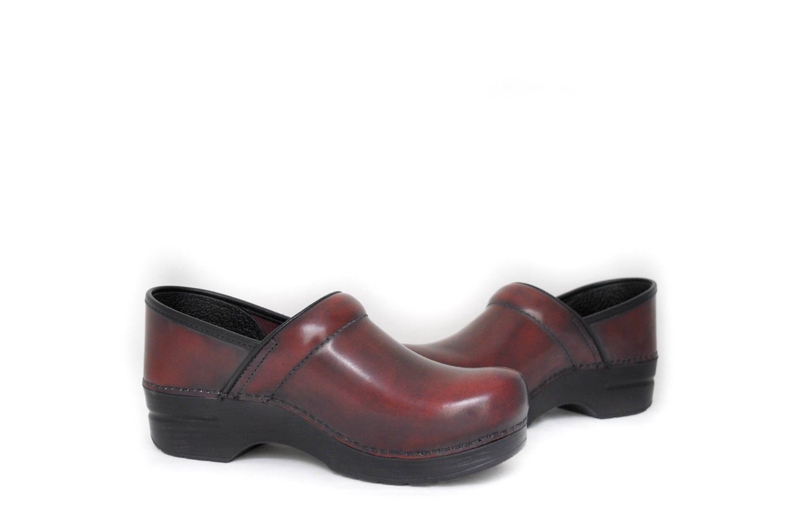 Dansko Damenschuhe Professional Cabrio in Cordovan sz 38. USED w/o ORIGINAL BOX Dansko Damenschuhe Professional Cabrio in Cordovan sz 38. USED w/o ORIGINAL BOX
