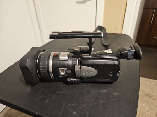 JVC HD Digital CyberCam Camcorder GR-HD1U w/o Accessories, For Parts or Repair