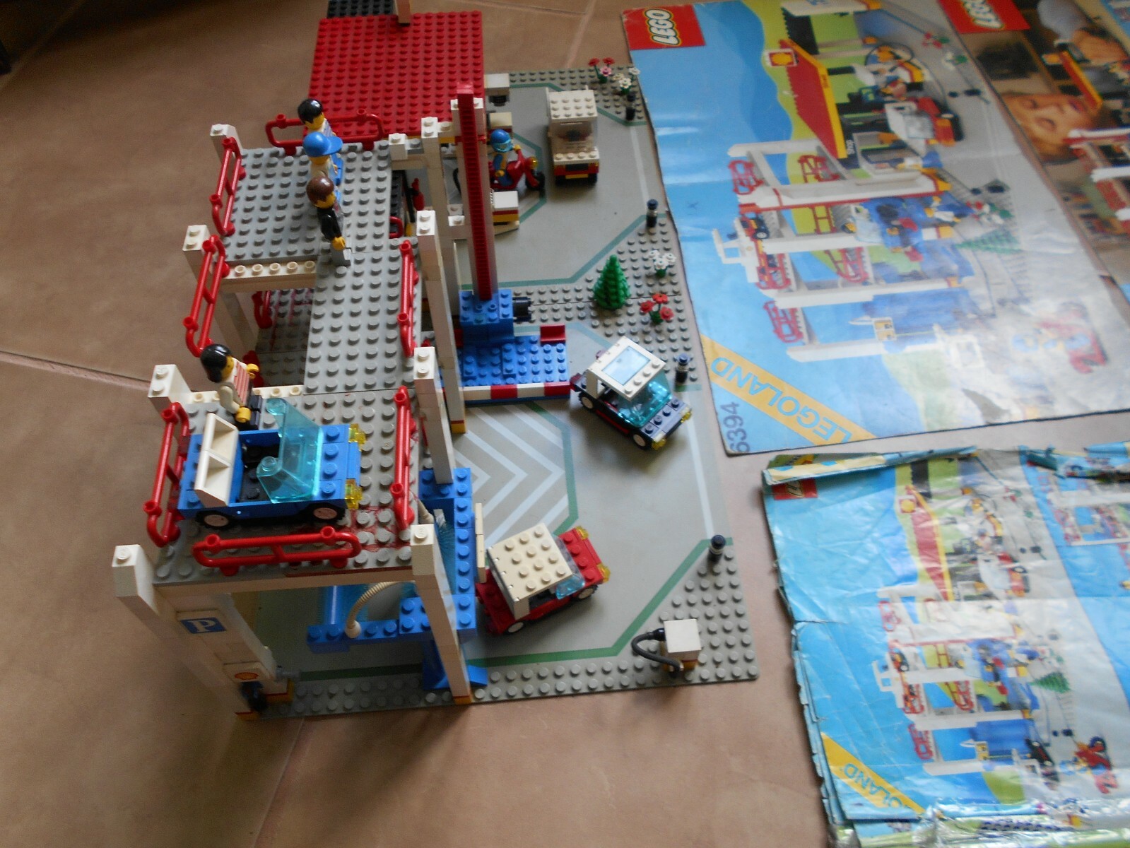 LEGO 6394 METRO PARK & & & SERVICE TOWER 99% COMPLET NOTICE 118089 LEGO 6394 METRO PARK & & & SERVICE TOWER 99% COMPLET NOTICE 118089