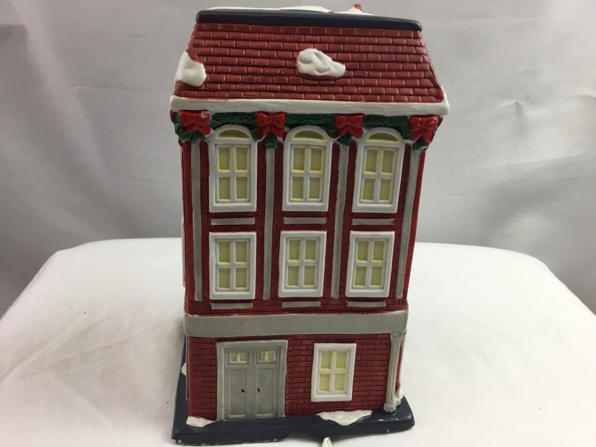 Vintage House Of Lloyd Lighted Snow House In Box