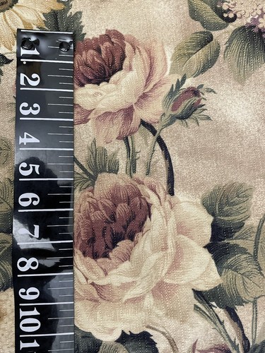 Raymond Waites Fabric VINTAGE ROSE 2 Yd + x 52" - Picture 2 of 7