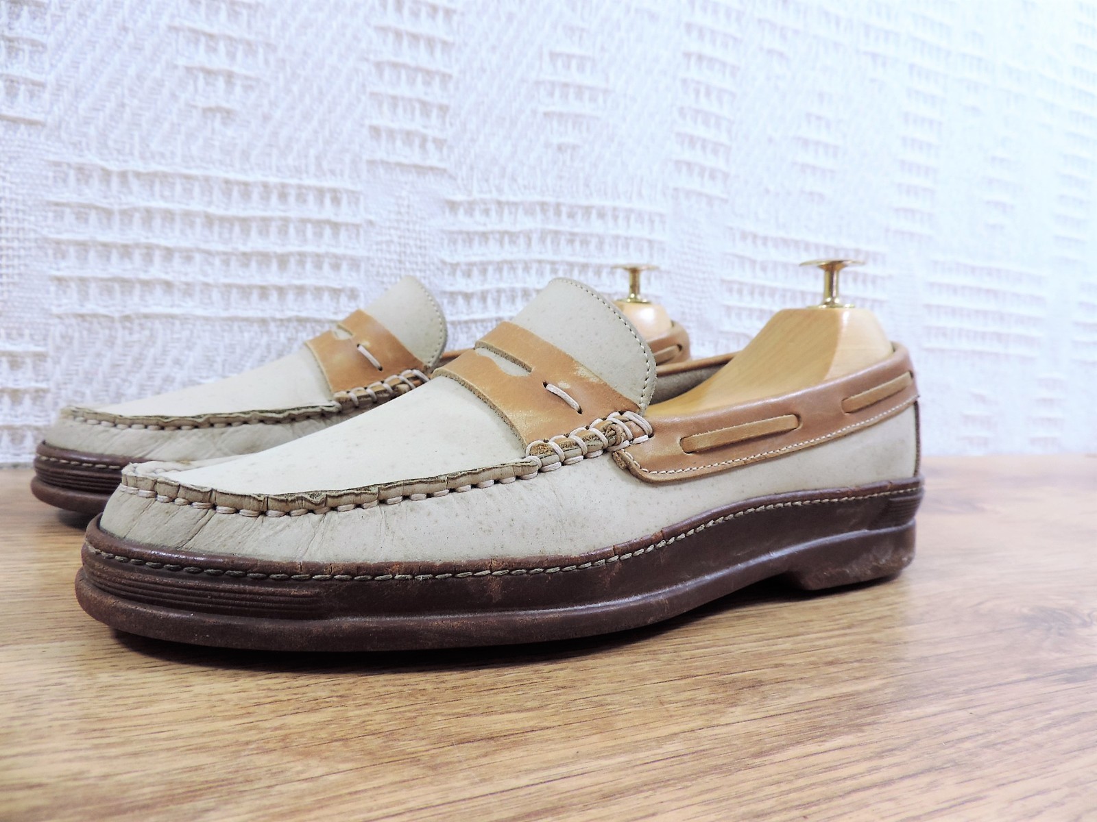 Bally Bally Bally Italian Made Beige Nubuck UK 6 US 7 EU 40 Boat Deck Moccasin Loafer a9d8b3 Bally Bally Bally Italian Made Beige Nubuck UK 6 US 7 EU 40 Boat Deck Moccasin Loafer a9d8b3