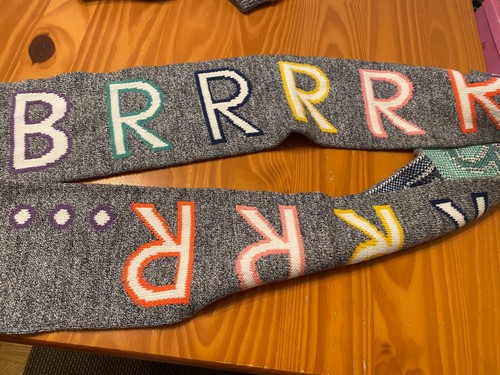 Gap Kids Hat, Scarf, Mittens set sz. L/XL - Picture 4 of 4